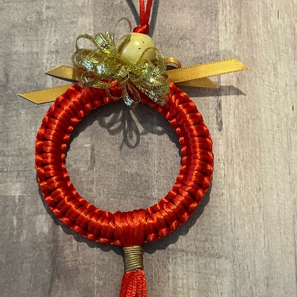 HANDMADE MACRAME CHRISTMAS ORNAMENT - Picture 5 of 9